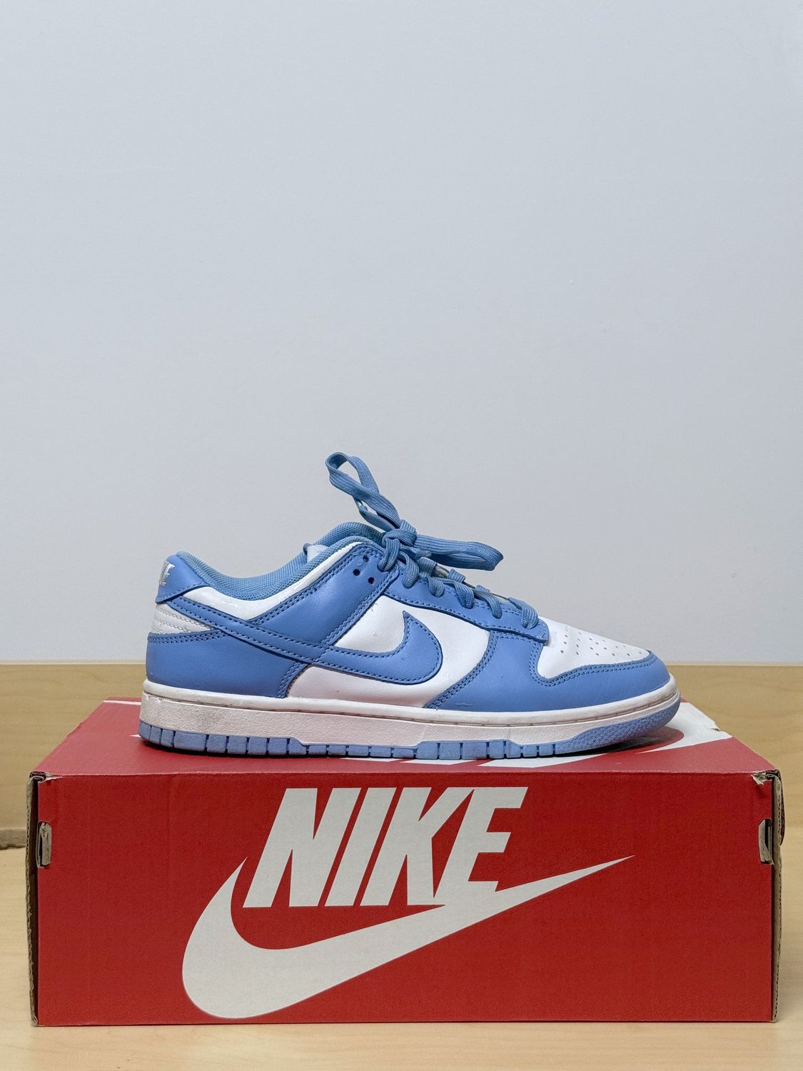 Nike Dunk Low UNC Sz 7M