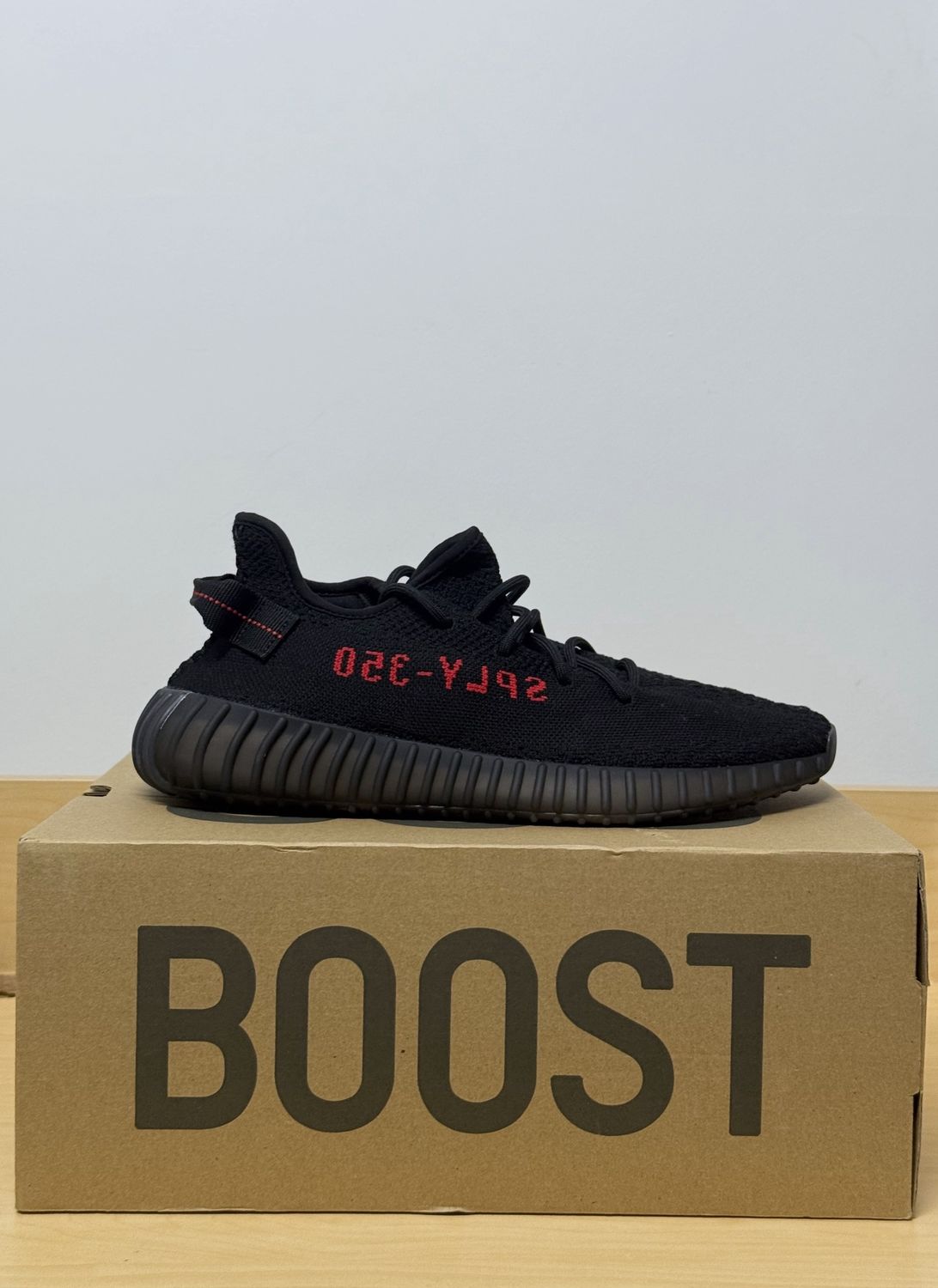 Yeezy 350 V2 Breads Sz 10.5M