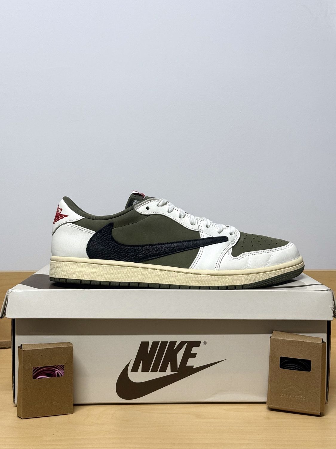 Jordan 1 Low Travis Medium Olive Size 13M
