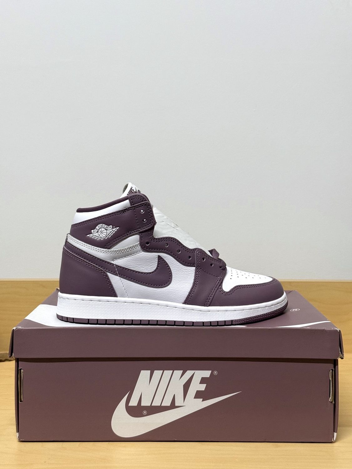 Jordan 1 Mauve Sz 6Y