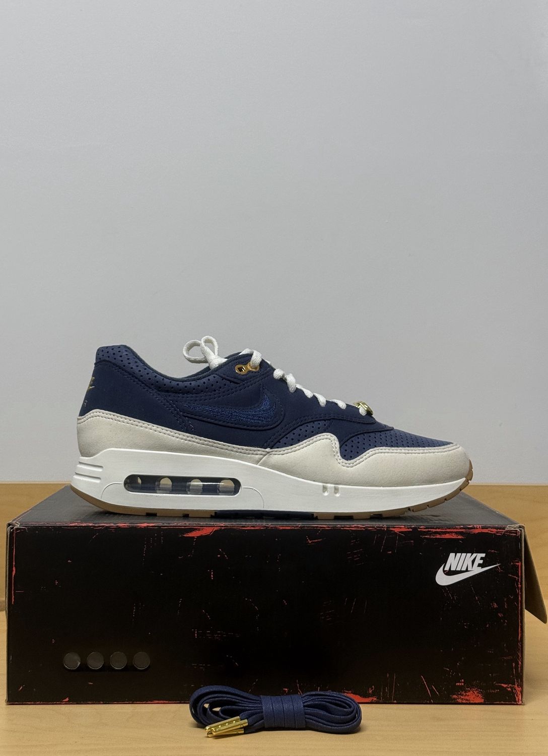 Nike Air Max 1 Jackie Robinson Sz 10M