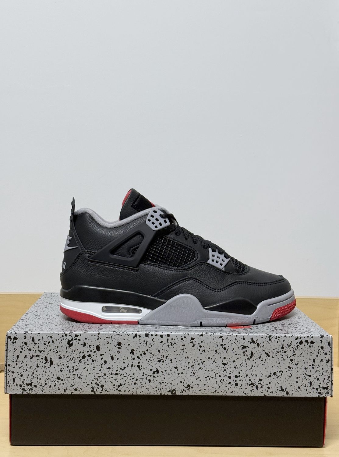 Jordan 4 Bread (2024) Sz 9M