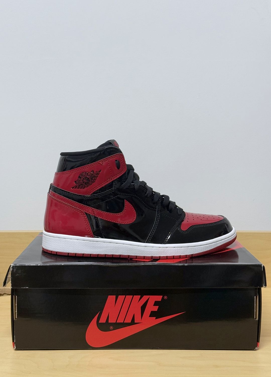 Jordan 1 Patent Breads Sz 12M