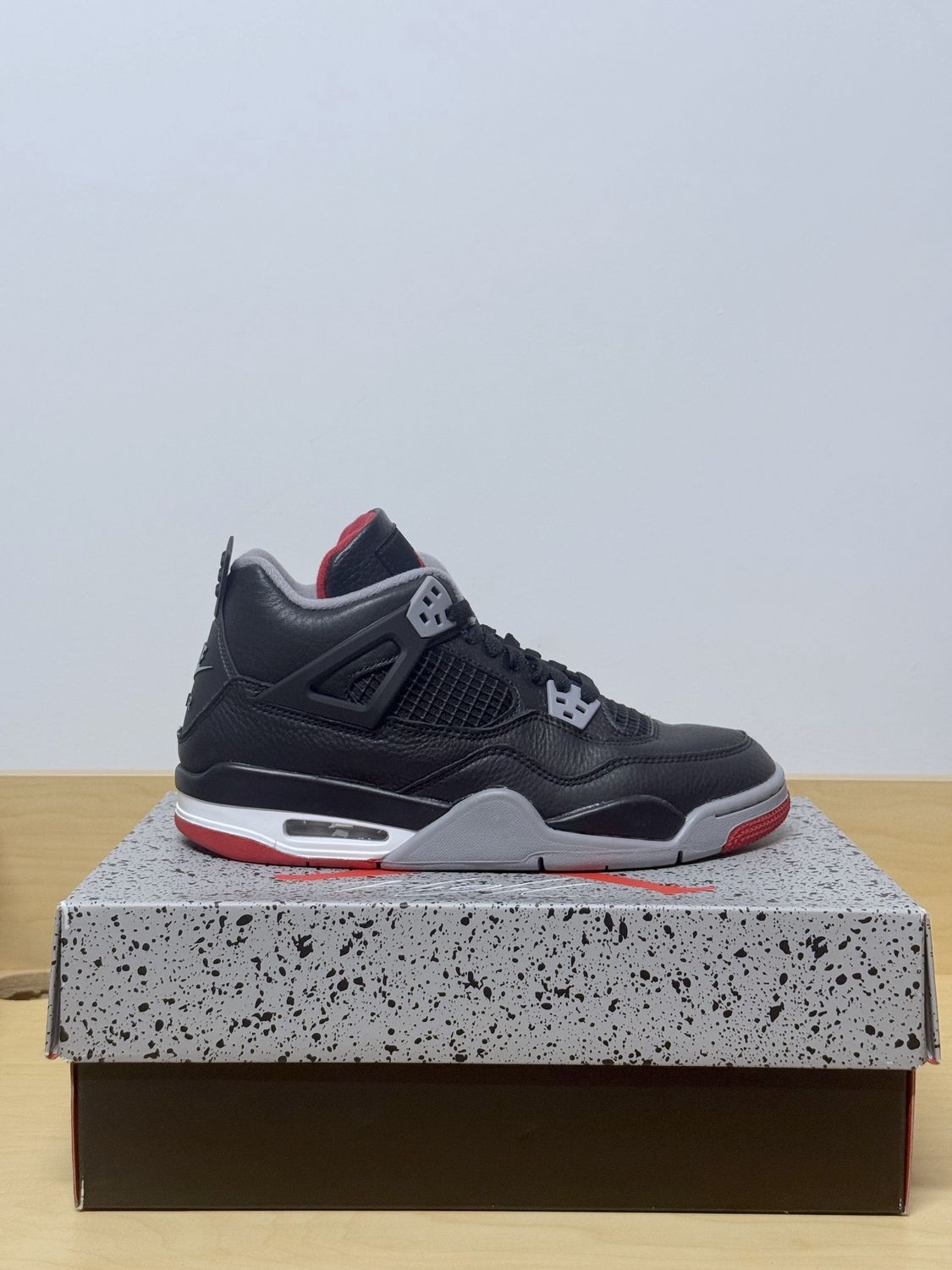 Jordan 4 Bread Reimagined Sz 7Y