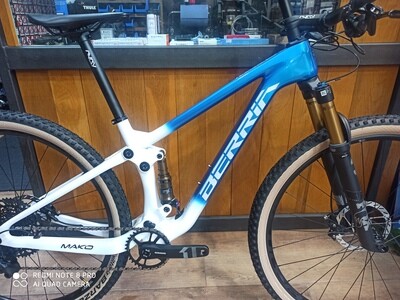 BICICLETA BERRIA MAKO 7.1