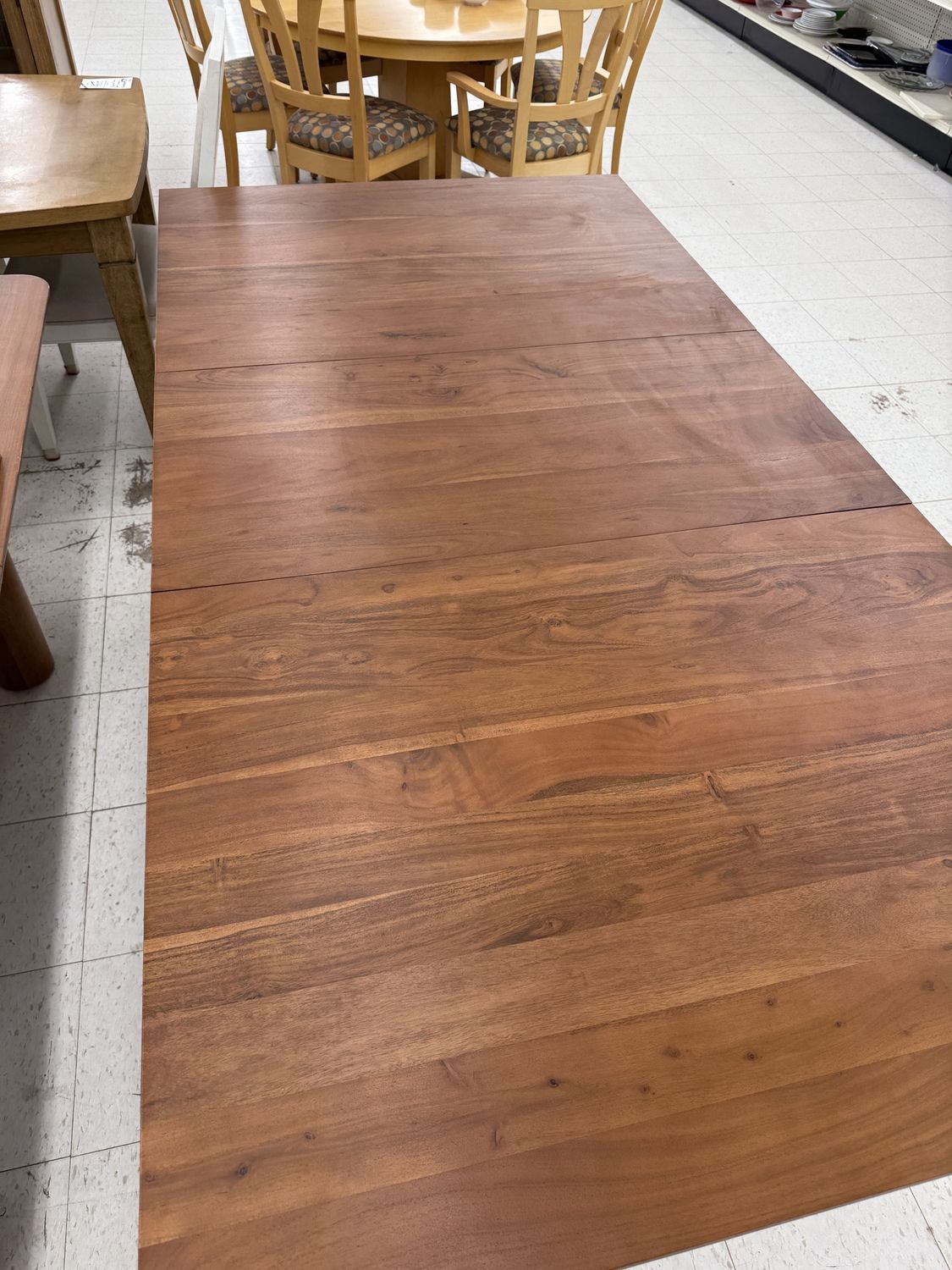 Keira Solid Wood Extendable Dining Table (60"–94")