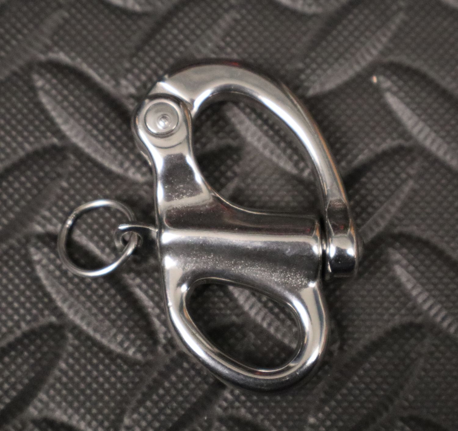 Snap Shackle quick release