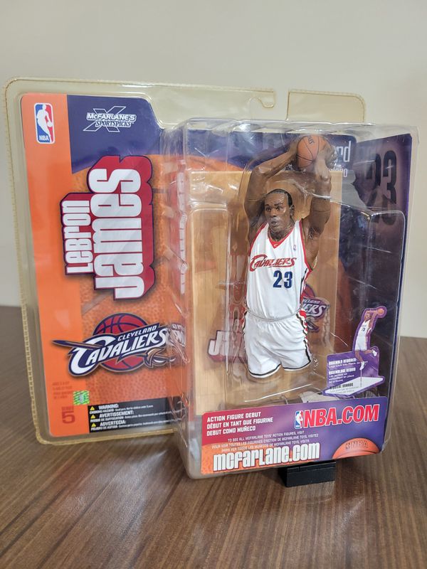 Rookie LeBron James McFarlane - Partially Yellowed