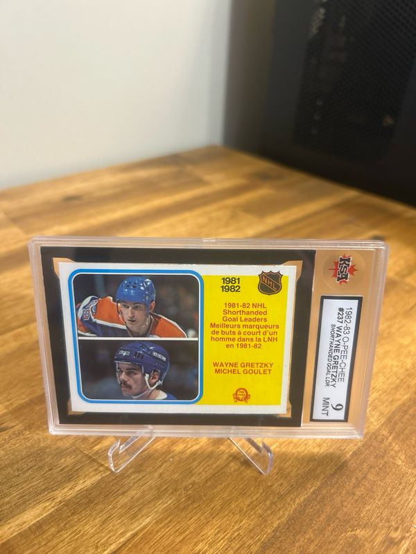 Wayne Gretzky/Michael Goulet 1982-83 O-Pee-Chee 237
