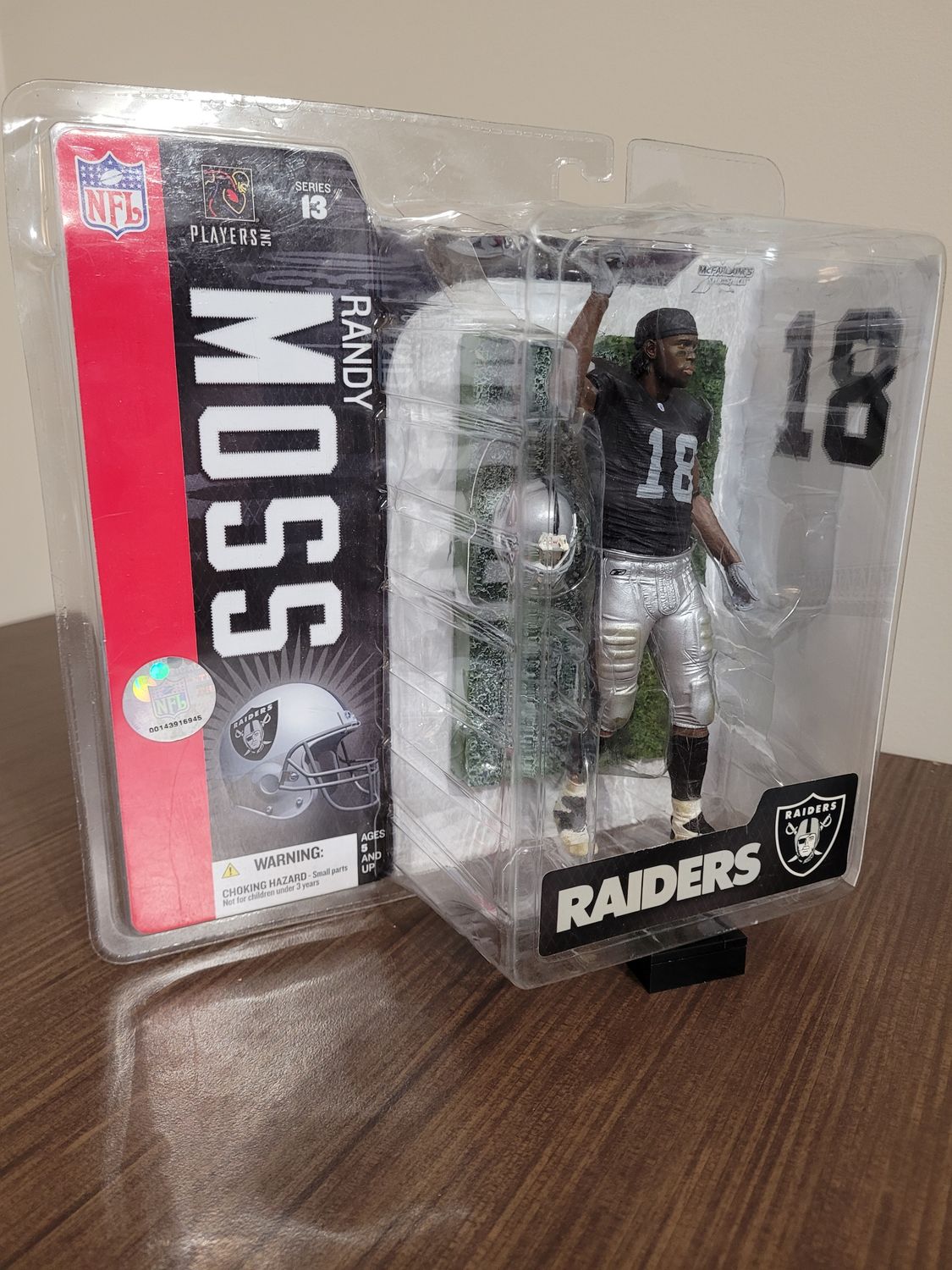 Randy Moss McFarlane - Slightly Damaged