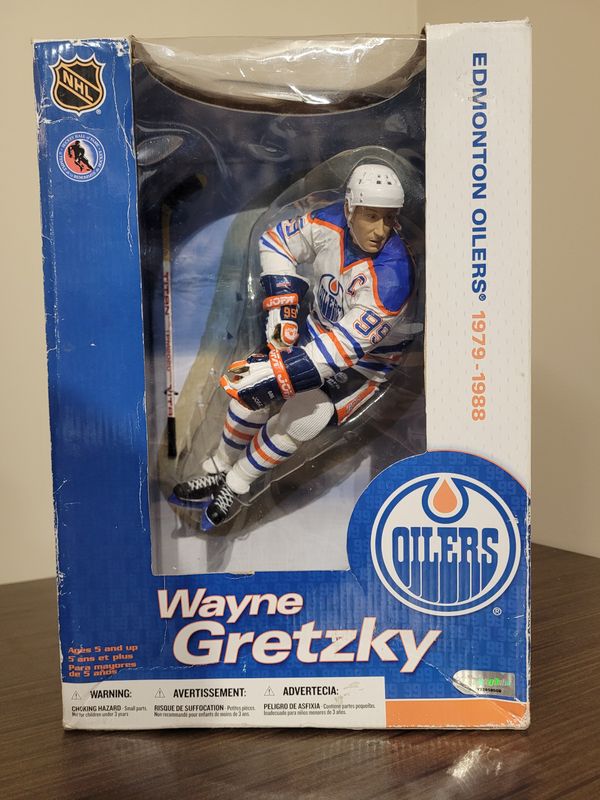 Wayne Gretzky 12" McFarlane - Slightly Damaged