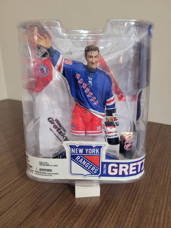 Wayne Gretzky McFarlane Retirement Edition - Minimal Damage