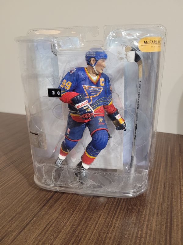 Wayne Gretzky McFarlane - Slightly Damaged