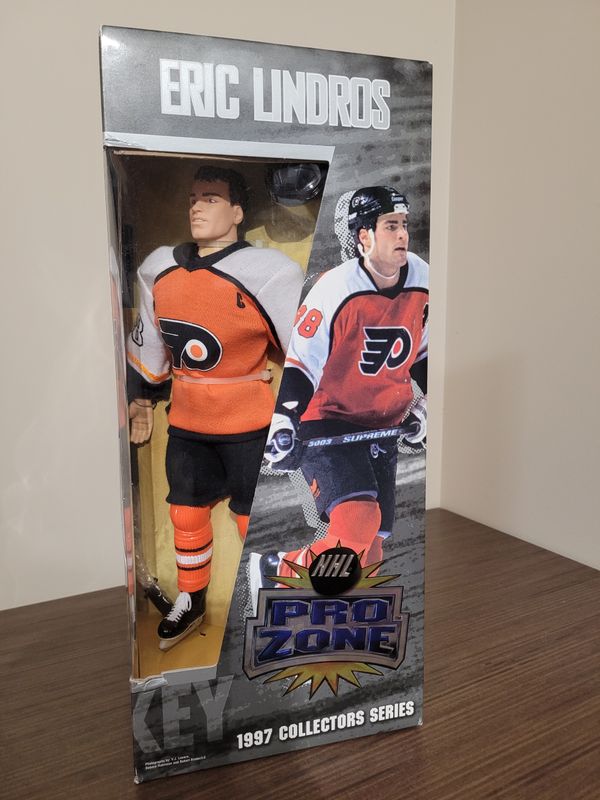 Eric Lindros Pro Zone Figurine