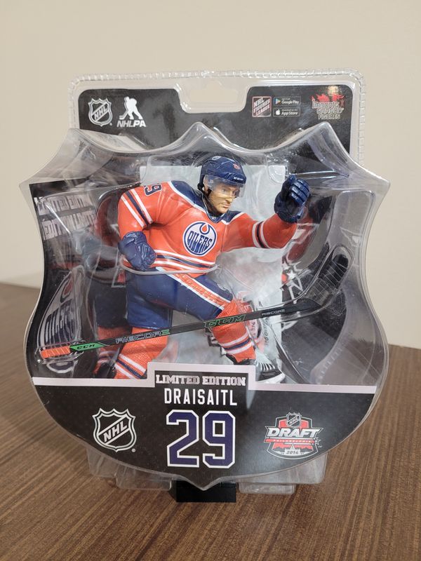 Leon Draisaitl Figurine