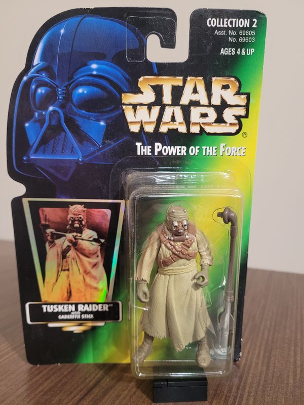 Tusken Raider Kenner Figurine w/ Gaderffii Stick