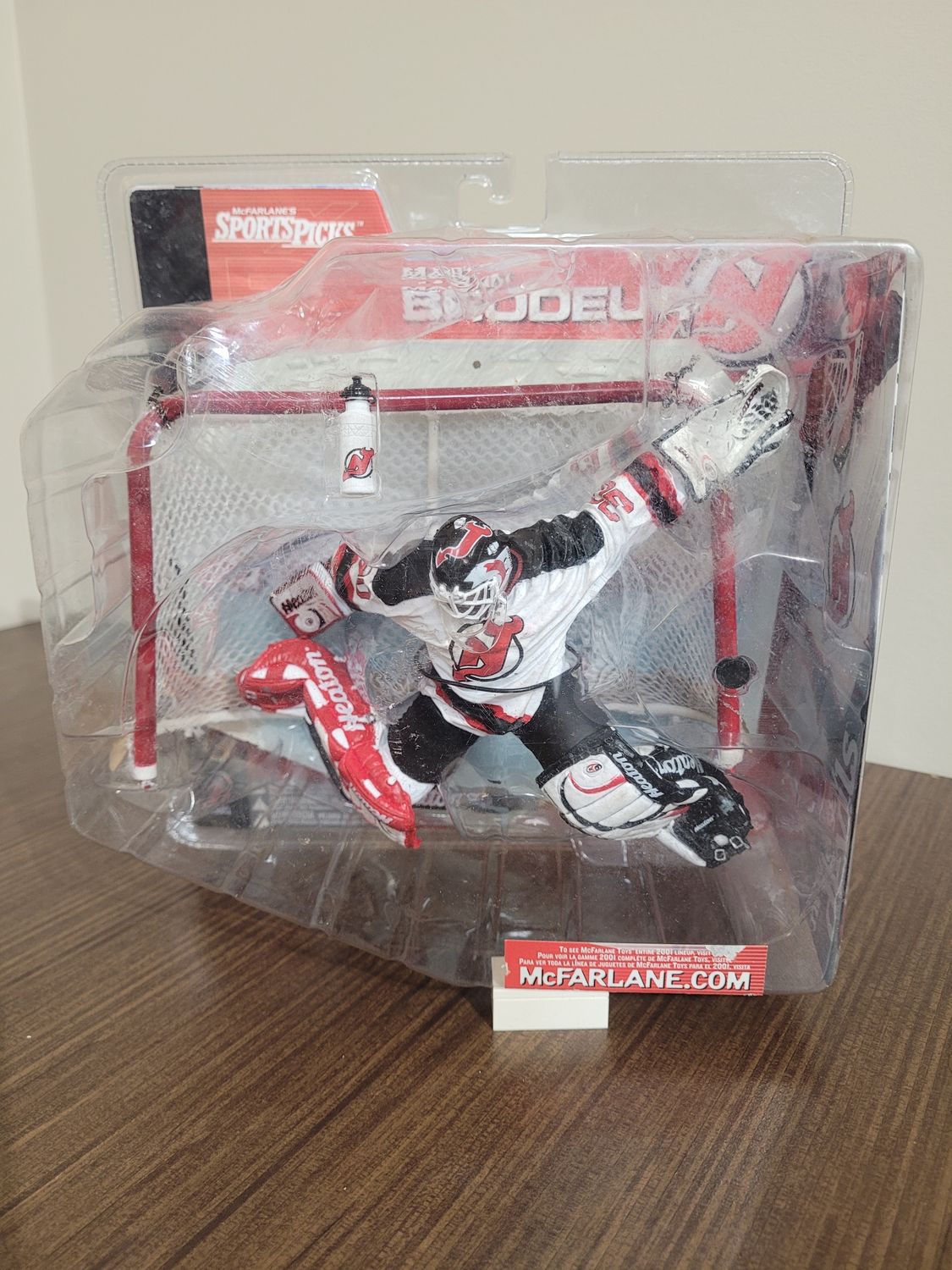 Martin Brodeur McFarlane w/ Net - Minimal Damage