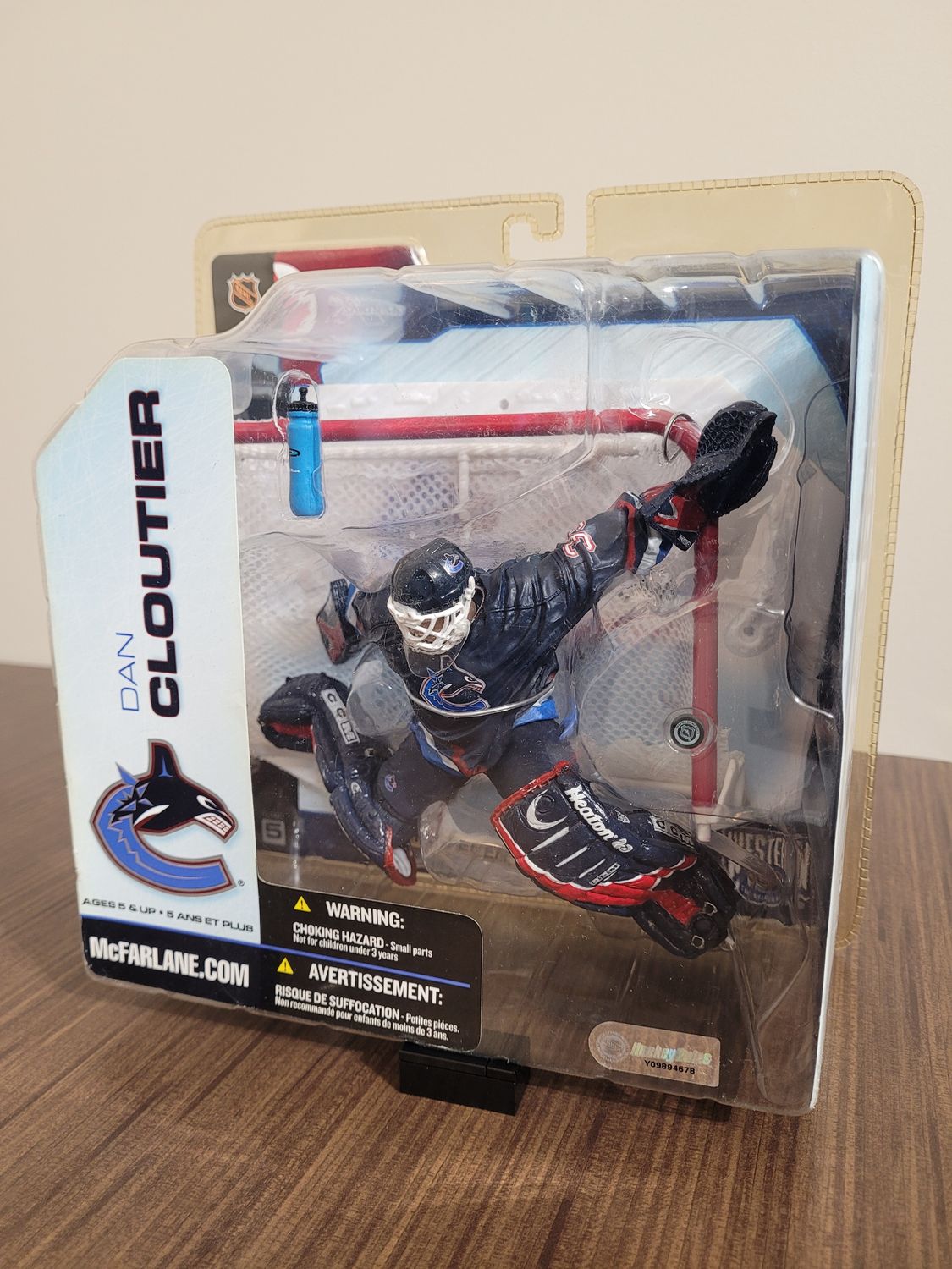 Dan Cloutier McFarlane w/ Net