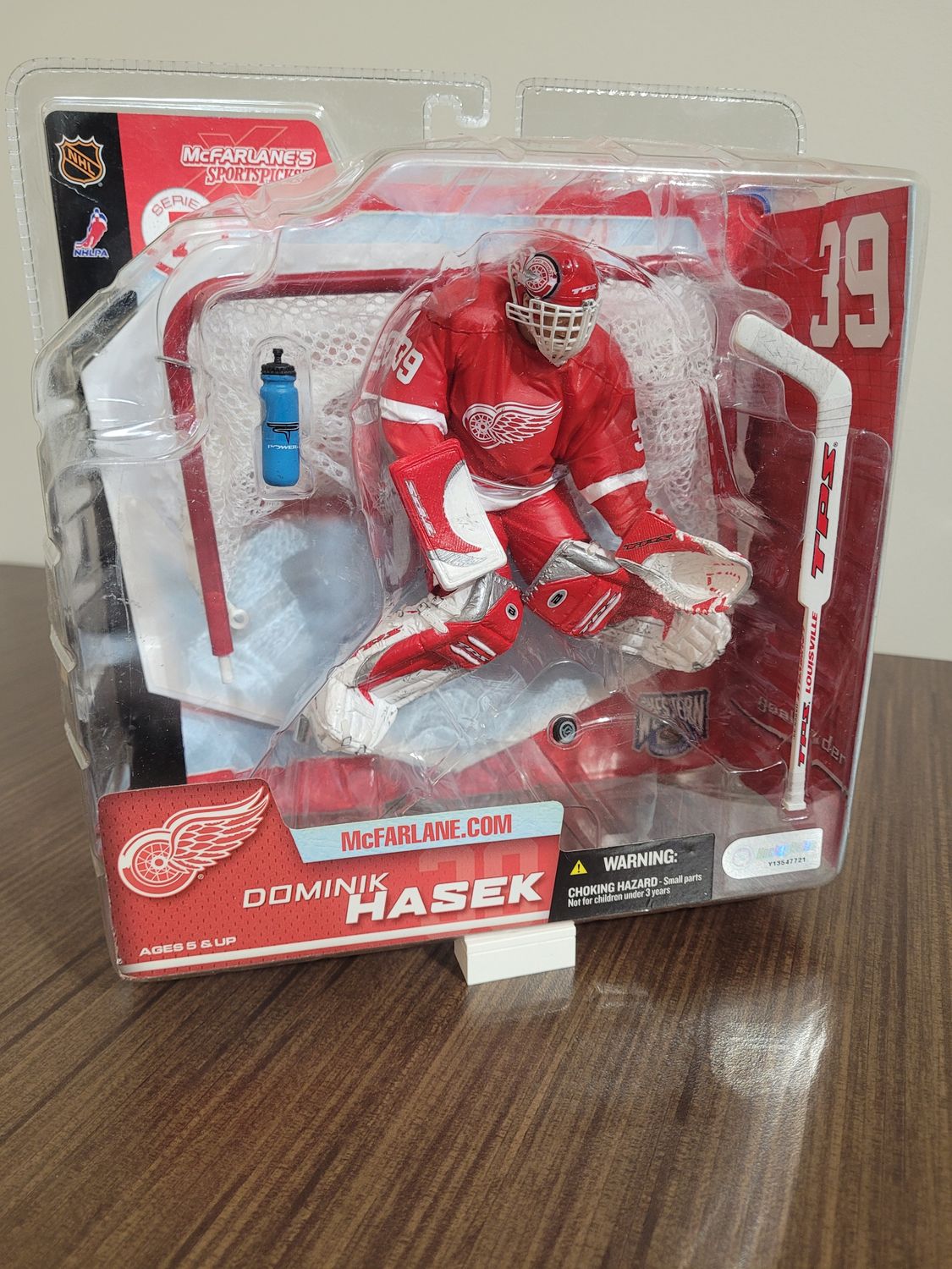 Dominik Hasek McFarlane w/ Net