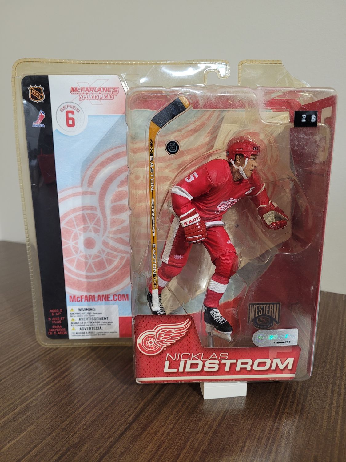 Nicklas Lidstrom McFarlane Red Variant - Damaged, Yellowed