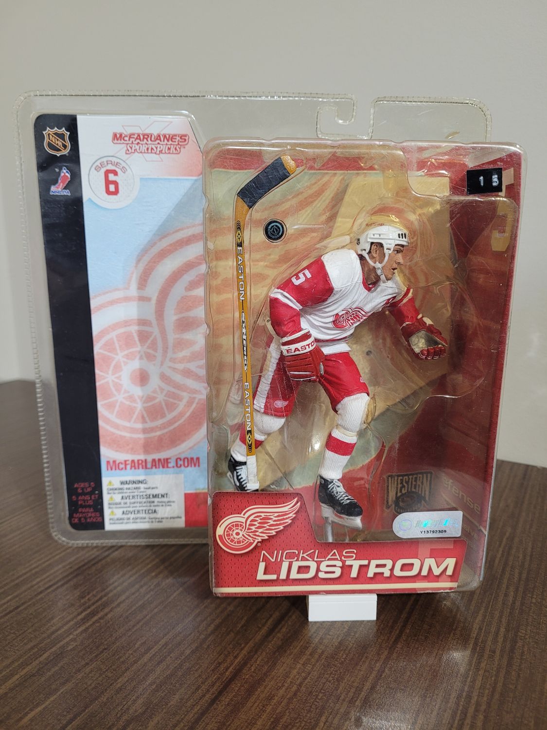 Nicklas Lidstrom McFarlane - Slightly Damaged, Yellowed