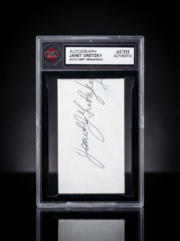 Janet Gretzky Autograph on (Random) Business Card