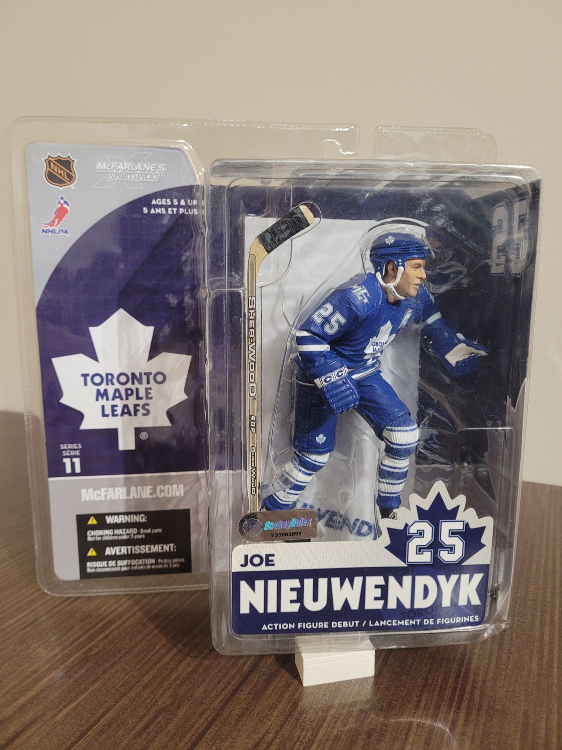 Joe Nieuwendyk McFarlane Blue Variant