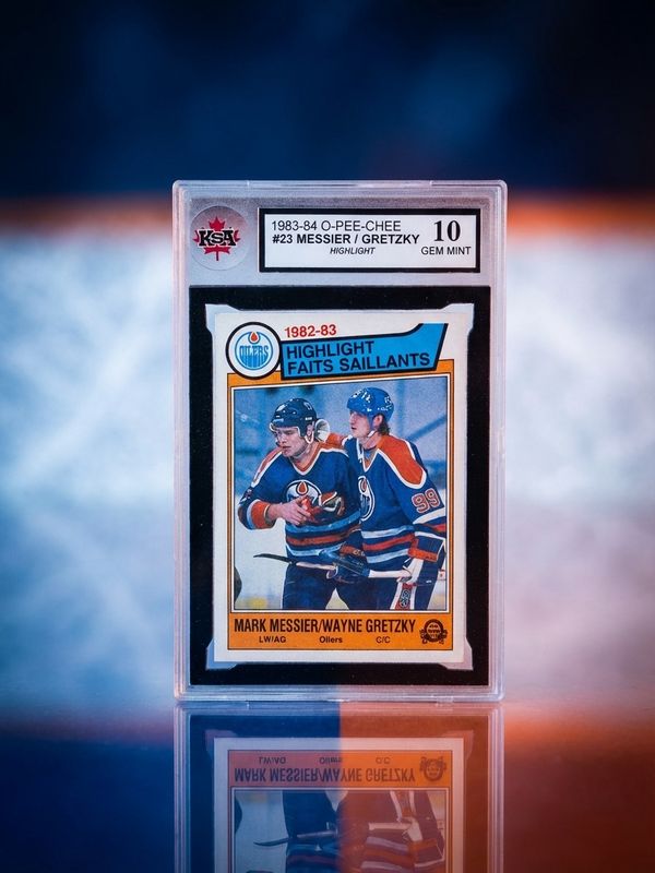Wayne Gretzky/Messier 1983-84 O-Pee-Chee 23