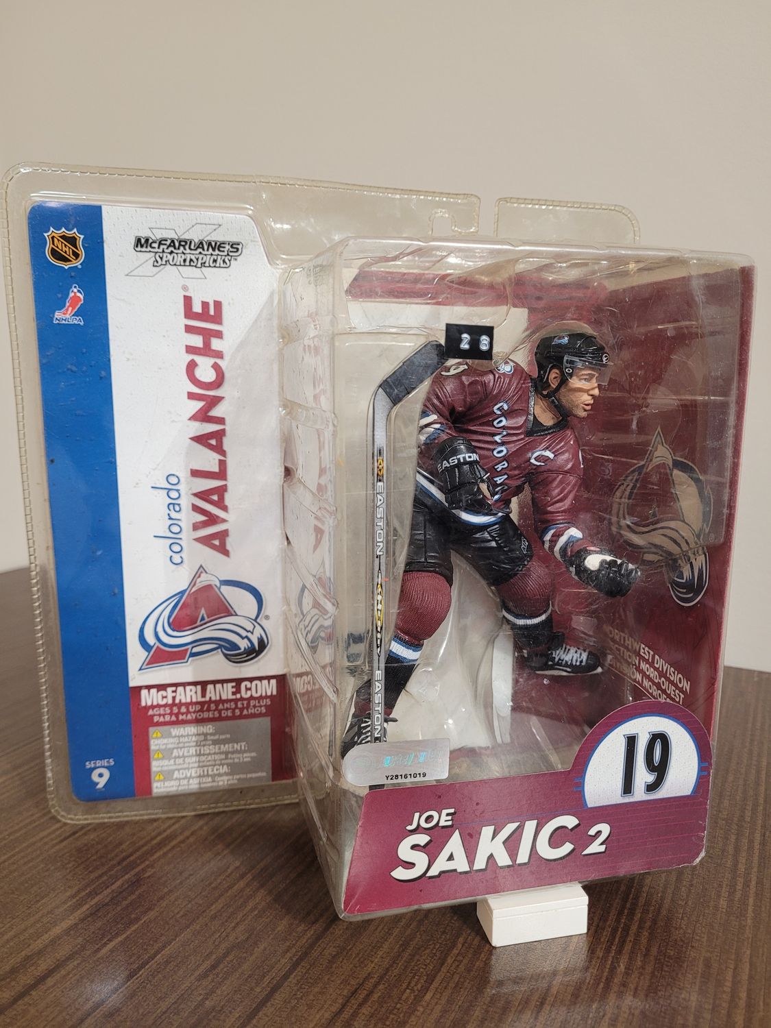 Joe Sakic McFarlane Alternate Variant - Minimal Damage