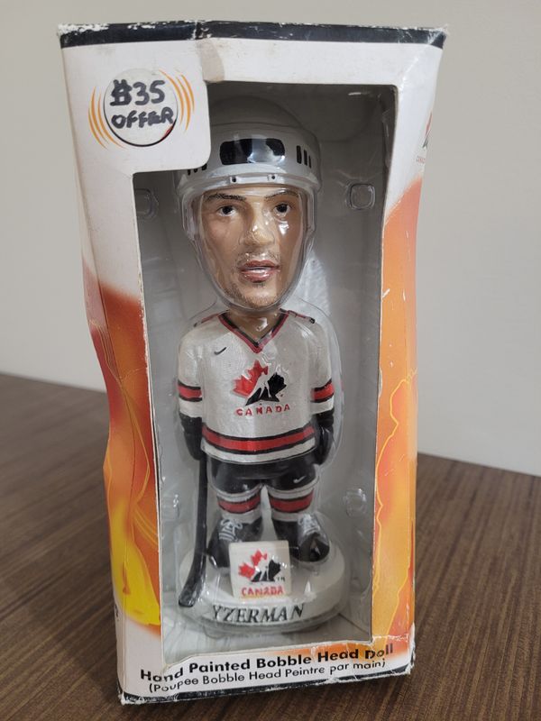 Steve Yzerman Hand-Painted Bobblehead - Slightly Damaged