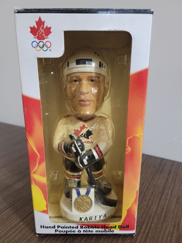 Paul Kariya Hand-Painted Bobblehead - Yellowed