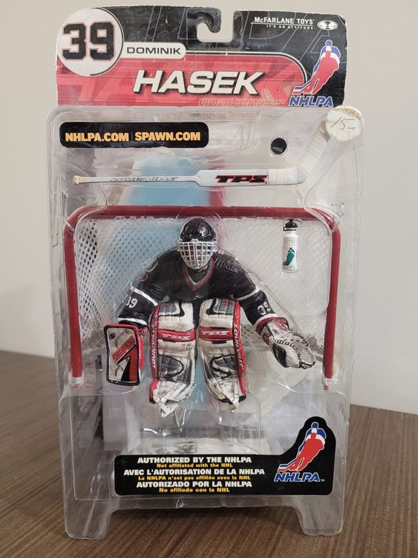 Dominik Hasek McFarlane w/ Net - Damaged