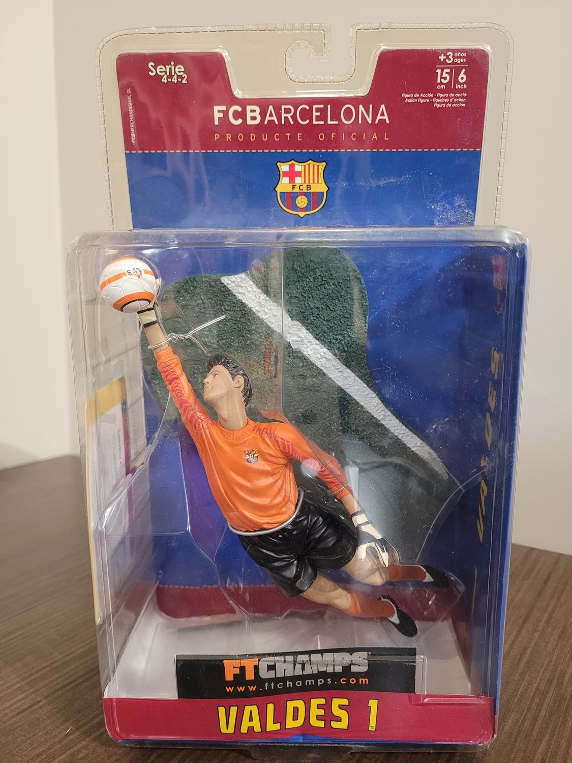 Valdes Figurine - Minimal Damage