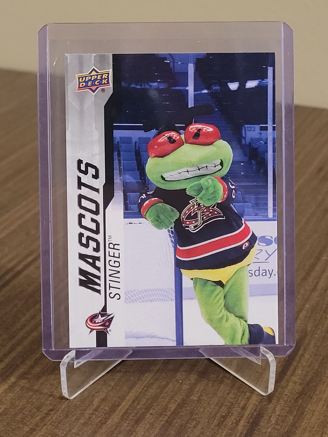 Stinger 2024 Upper Deck Mascots M-8