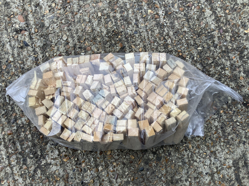 Bag of kindling