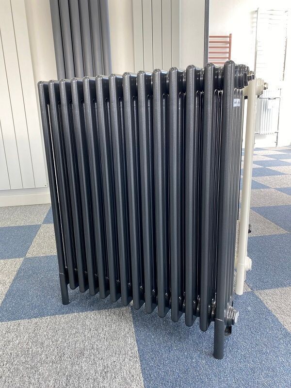 Bisque Classic 4 Column Radiator  825H X 670W Anthracite with Feet Sale Price SAVE 60% "TOO LATE ALL GONE "