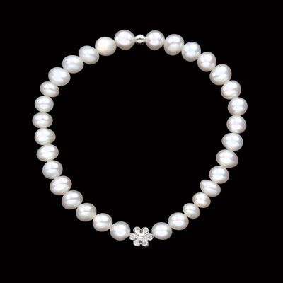 Galina ezüst virágos karkötő- édesvízi igazgyöngy