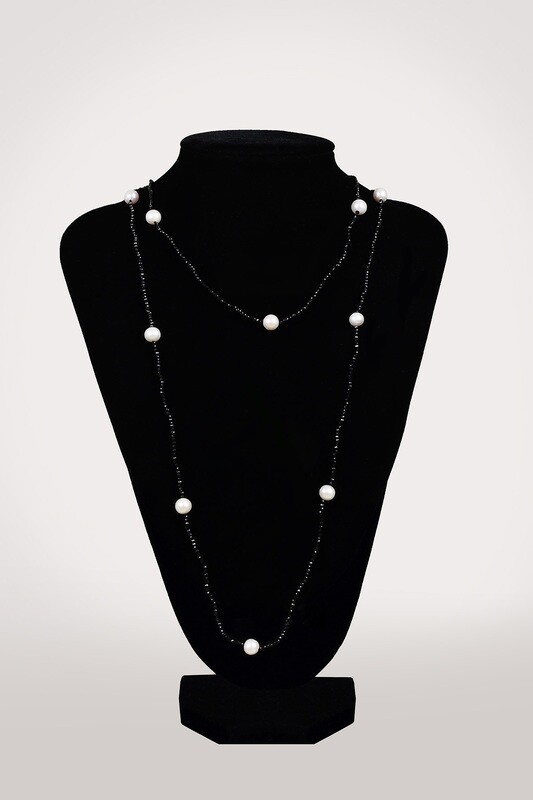 Fekete-fehér spinell - édesvízi igazgyöngy nyaklánc