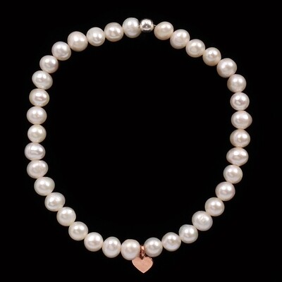 Galina szívecskés karkötő- édesvízi igazgyöngy