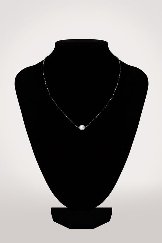 Fekete spinell nyaklánc - sósvízi akoya gyöngy