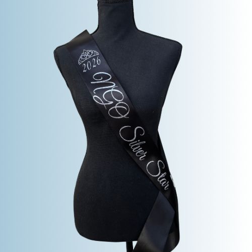 GLITTER LUXE SASH (Glitter text + crown + year)