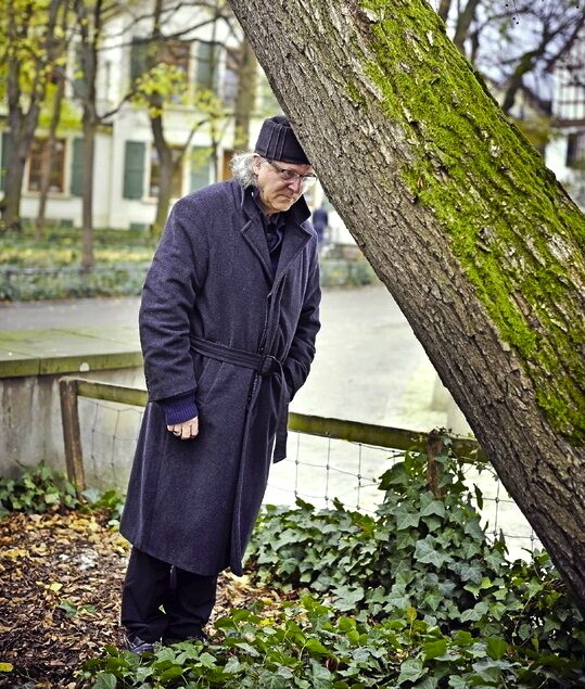 R.A.Savoldelli: Wonach Linus nicht fragte (2014)