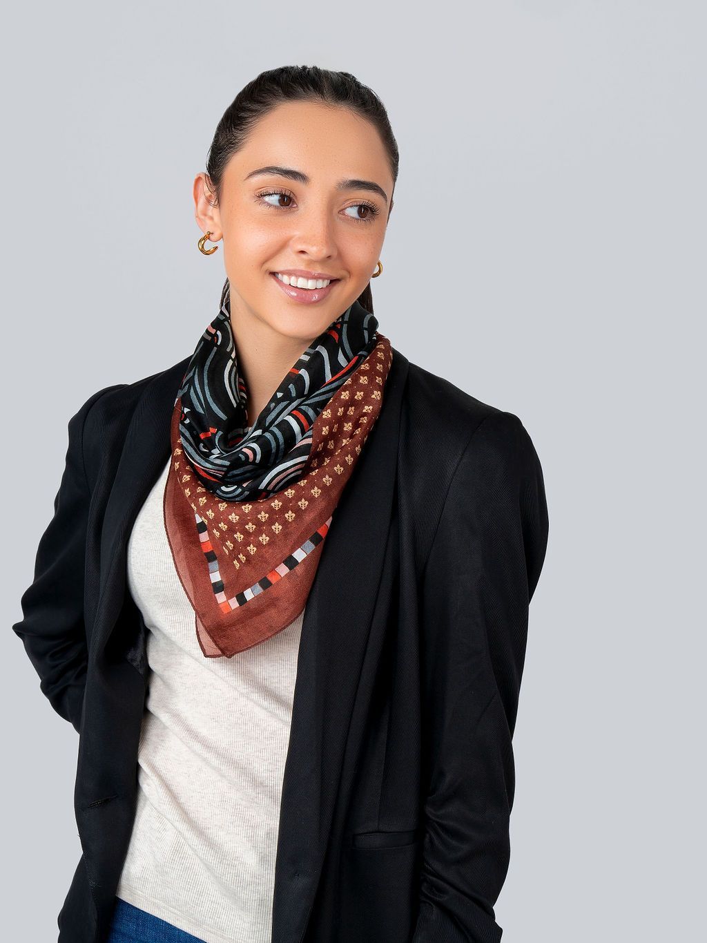 Circe Modern Geometric Silk Square 100