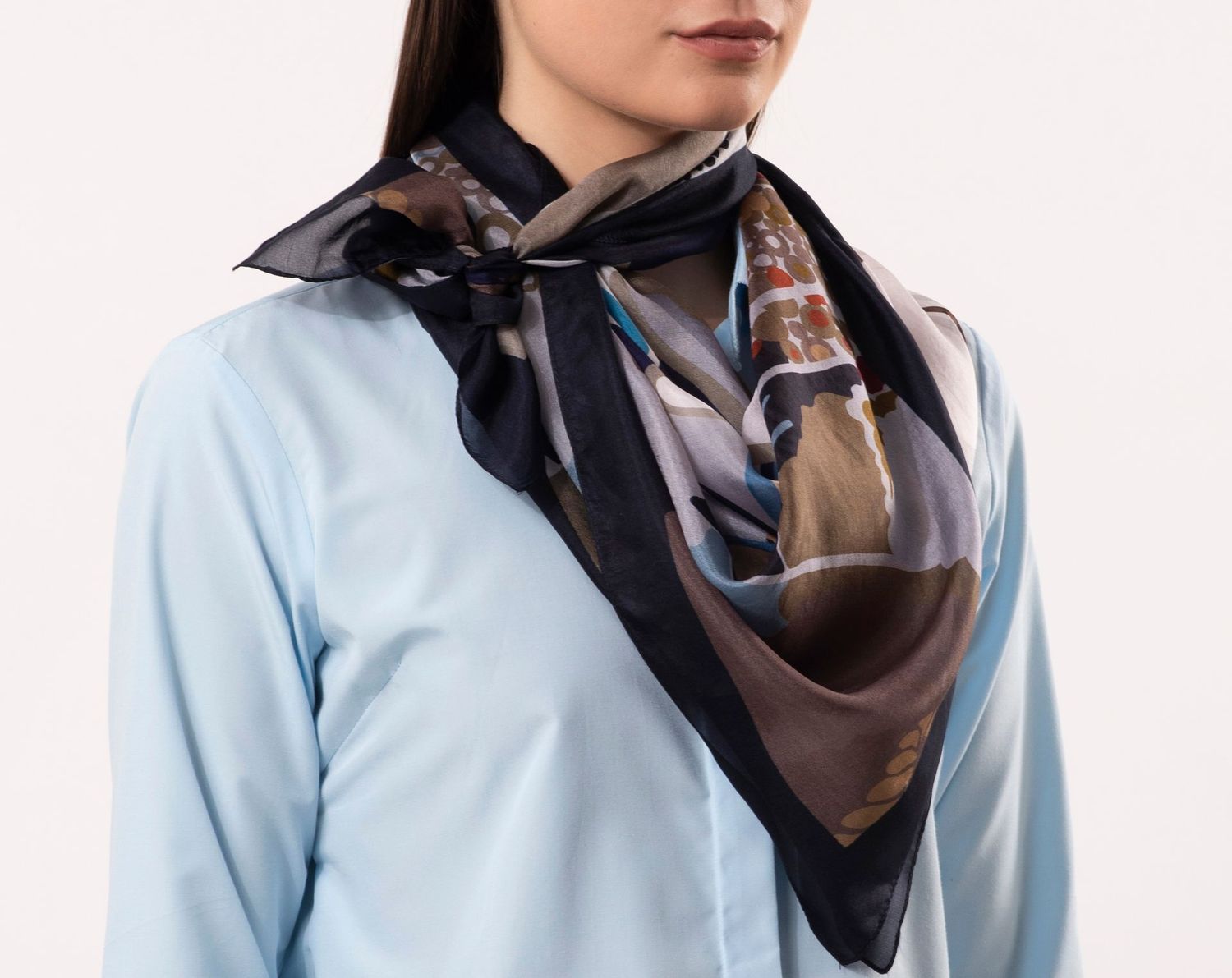 Daisy Floral Silk Square 100