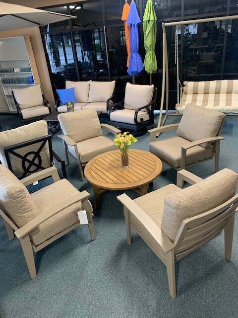Manhattan 5 Piece Lounge with Teak Coffee Table Manhattan 5 Piece Lounge with Teak Coffee Table