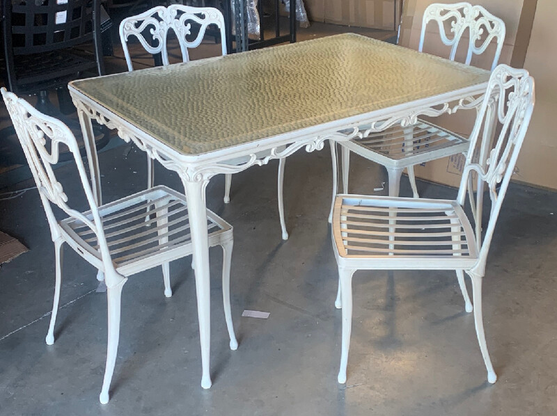Brown Jordan Jardin Dining Set