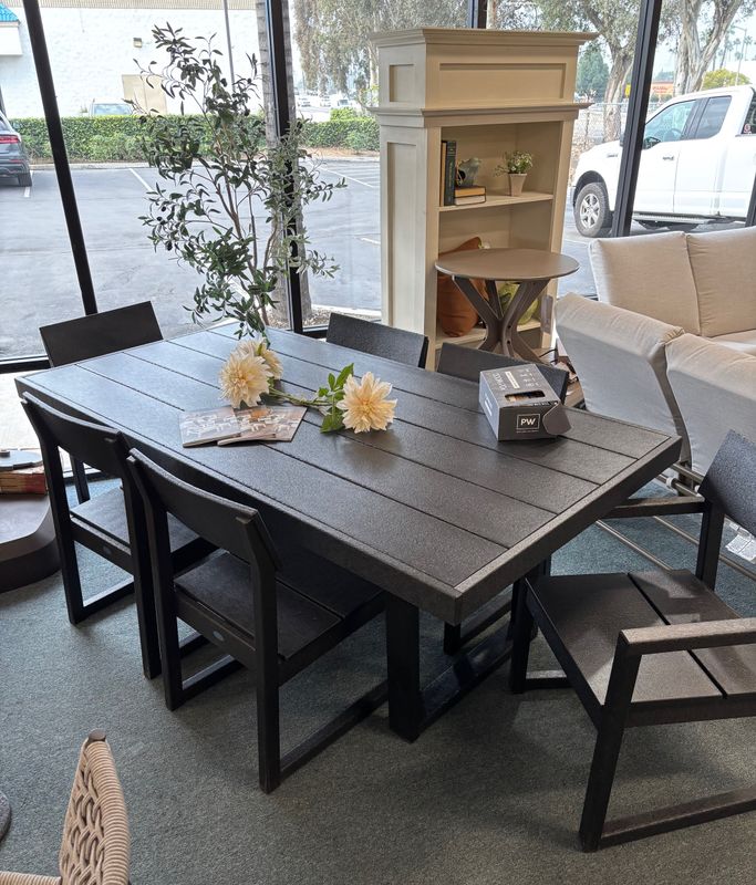 POLYWOOD EDGE 7-Piece Dining Set POLYWOOD EDGE 7-Piece Dining Set