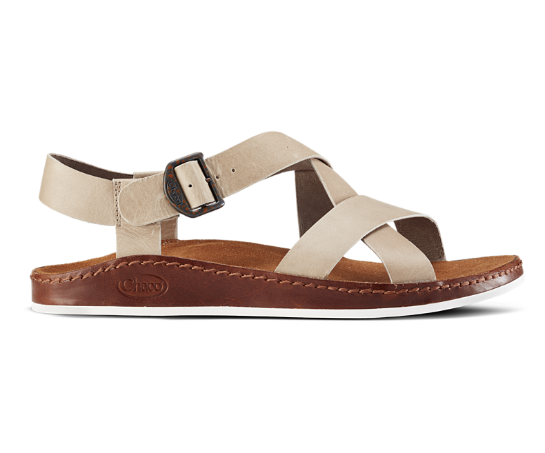 chaco wayfarer tan
