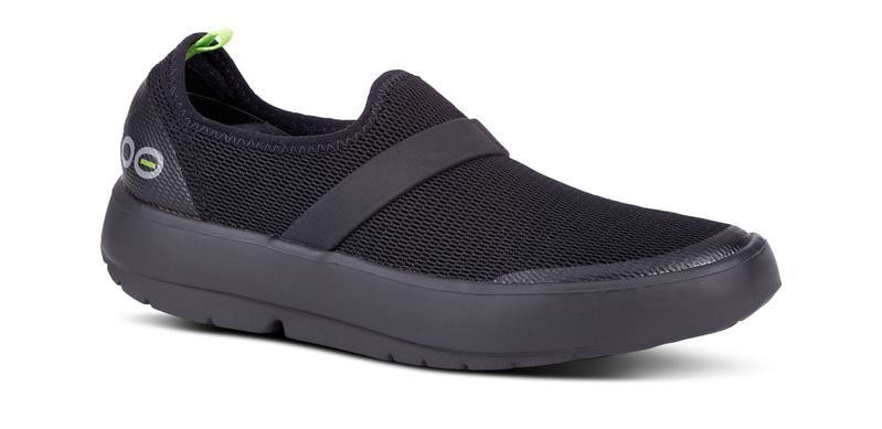 Oofos Women&#39;s OOmg Low - Black