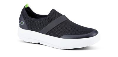 Oofos Women&#39;s OOmg Low - Black and White